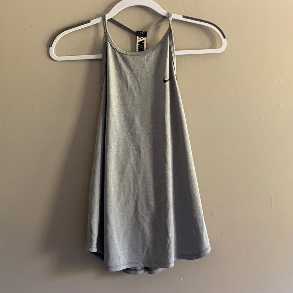 Racer back Nike tank top